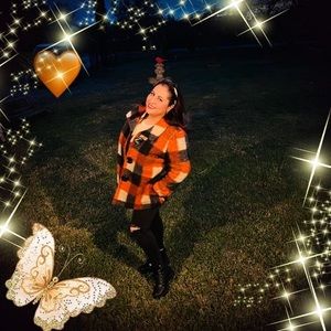 Meet your Posher, Lidia